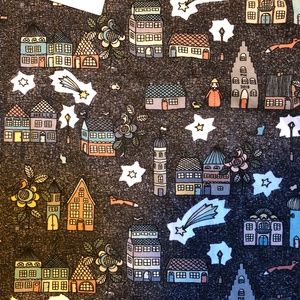 Modeerska Huset oversized kids t-shirt magic houses print 7 NWT